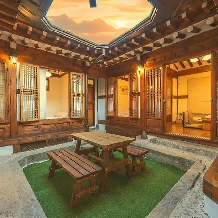 Yeonandang Hanok